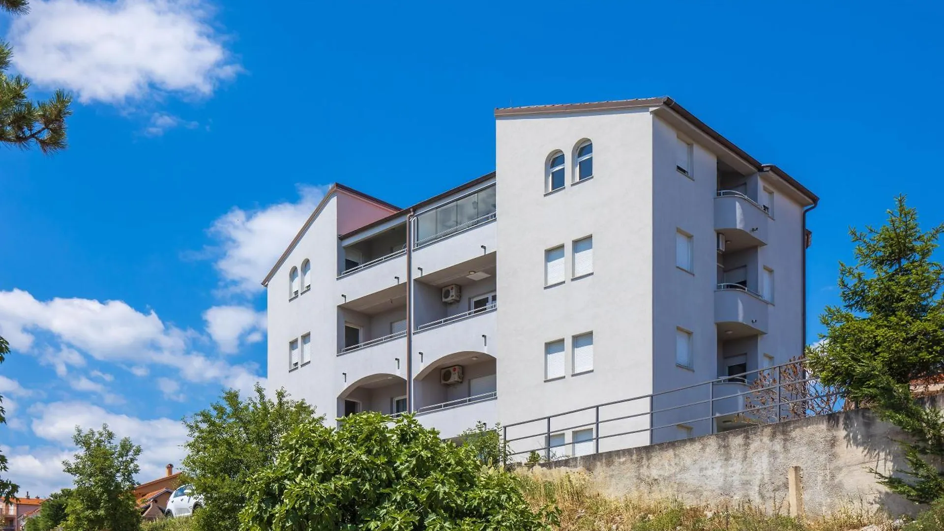Apartman Paula غييكا